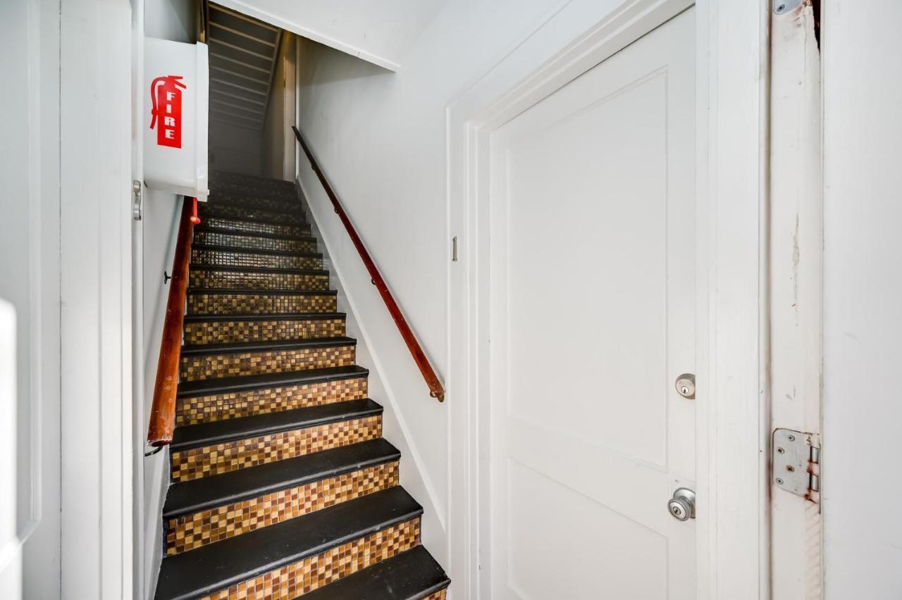Boutique Style, Heart Of City, Walk2Finedining St. Petersburg Luaran gambar